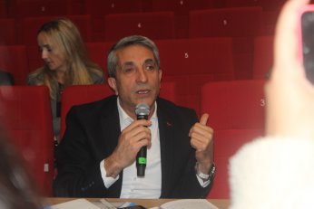 Dönüşümde şeffaf olunmalı. “Facia” marulla örtbas edilmez