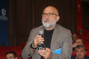 Yetki için nihai kararı beklemedi