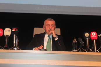 Yetki için nihai kararı beklemedi