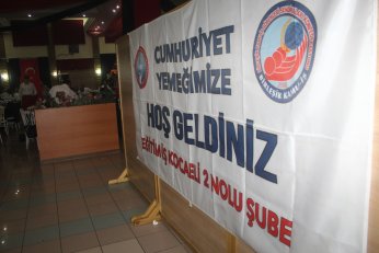 Eğitim-İş’ten geleneksel Cumhuriyet Balosu