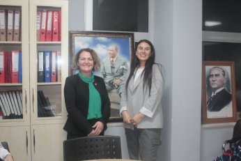 Kadın adaydan ötürü kadınlar çok hevesli