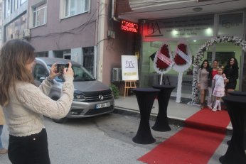 Sanata estetik katmıştı. İnsana da katacak