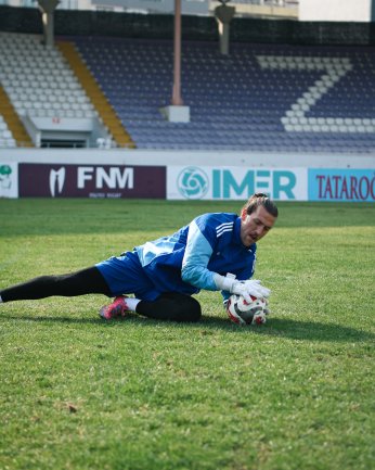 Tarihi maçta dostluk şimdiden galip