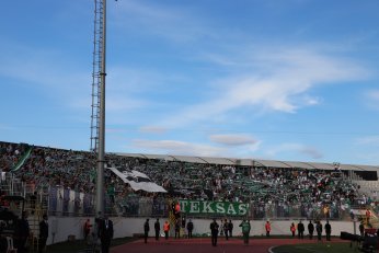 Tarihi zafer. İmza: MuZAfFER BİLazer