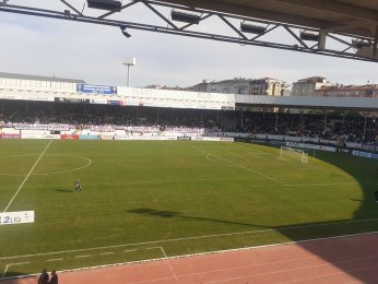 Tarihi zafer. İmza: MuZAfFER BİLazer