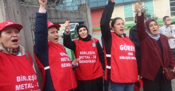 Müzeyyen ile toplumun iki kesimi bir araya geliyor