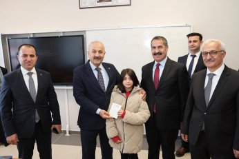 Nice Aziz Sancarlar  bu okulda yetişecek