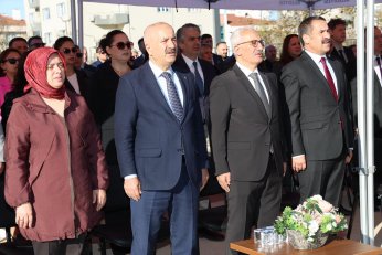 Nice Aziz Sancarlar  bu okulda yetişecek