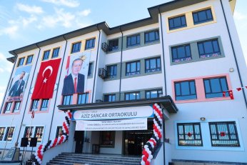 Nice Aziz Sancarlar  bu okulda yetişecek