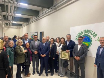 Yarısı senin / benim. Yarısı okulun yarısı öğrencinin 