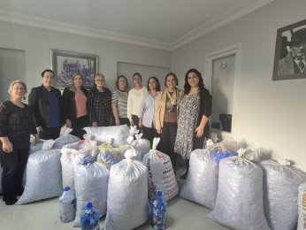 Çuvallarca kapak Düzce’de “burs” olacak