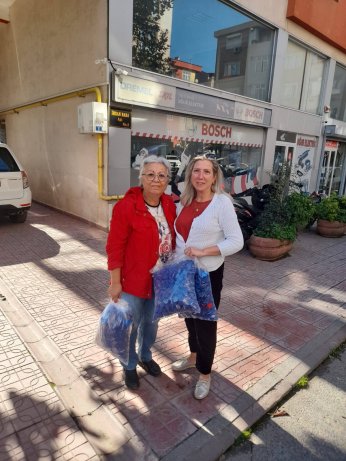 Çuvallarca kapak Düzce’de “burs” olacak