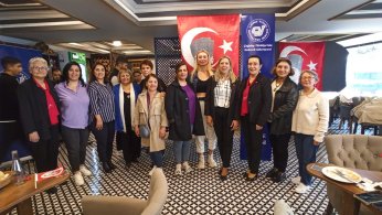 Ülke geleceğine omuz veriyoruz