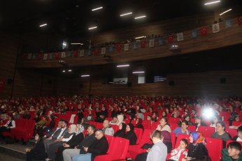 Biraz daha çalışırsak metroda para kazanabilirim