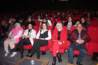 Biraz daha çalışırsak metroda para kazanabilirim