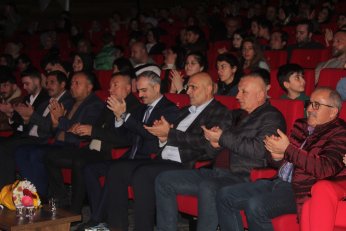 Biraz daha çalışırsak metroda para kazanabilirim