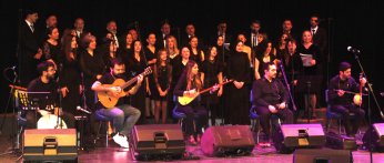 Türkülerin kimseye ihanet ettiğini görmedim