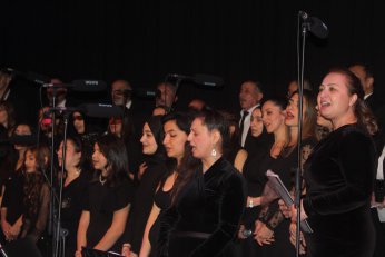 Türkülerin kimseye ihanet ettiğini görmedim