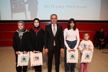 Güle güle hocam. Hoş geldin hocam  