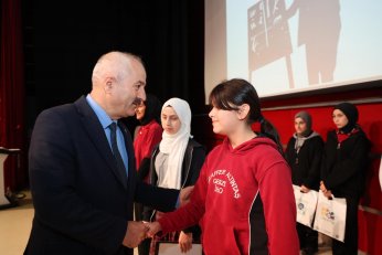 Güle güle hocam. Hoş geldin hocam  