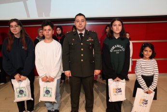 Güle güle hocam. Hoş geldin hocam  