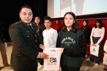 Güle güle hocam. Hoş geldin hocam  