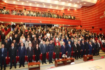 Güle güle hocam. Hoş geldin hocam  