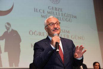 Güle güle hocam. Hoş geldin hocam  