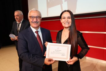 Güle güle hocam. Hoş geldin hocam  