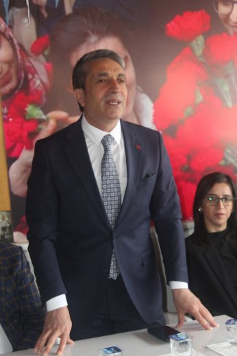 Şehre borcumun ilk siyasi adımı