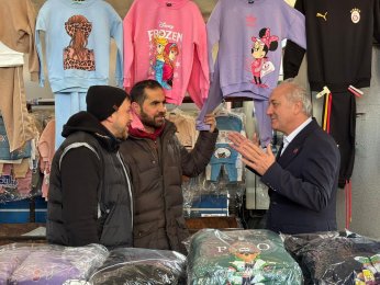 Sahada olalım. Programı okuyun anlatın