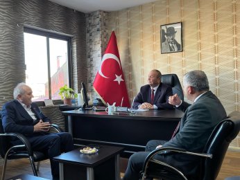 Sahada olalım. Programı okuyun anlatın