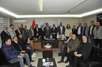 Sahada olalım. Programı okuyun anlatın