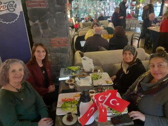 Tek seçenek Atatürk ilkeleri