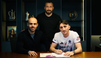 Sol beke Adıgüzel geldi Sol kanata Altıntaş yolda