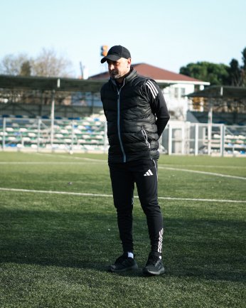 Sol beke Adıgüzel geldi Sol kanata Altıntaş yolda