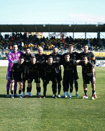 Başıma neler geldi hezimeti Taş önledi 