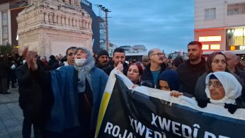 Bayrağa saldırıyı kınıyoruz.  Hissettiğinizi hissediyoruz 