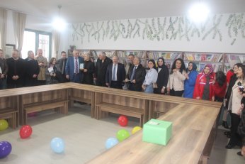 Kütüphane açılışında yeni destek çağrısı