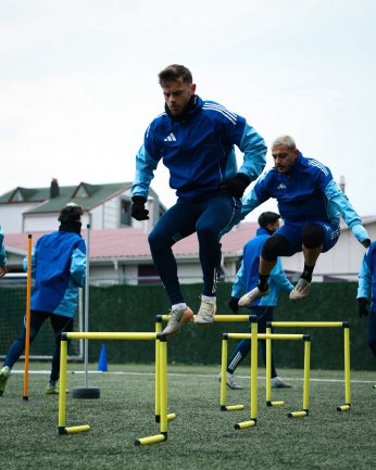 Oynamadan kazandık  Yerimizde saydık