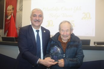 Bizim için yeşil pasaport. Ülkemiz için üretim 