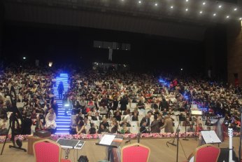 Elveda diyemem ki deseydi iyiydi