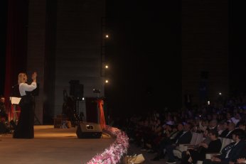 Elveda diyemem ki deseydi iyiydi