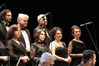 Elveda diyemem ki deseydi iyiydi