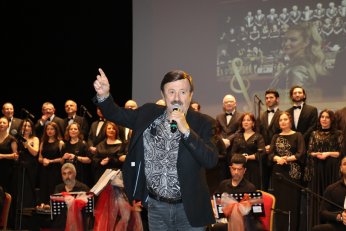 Elveda diyemem ki deseydi iyiydi