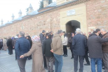 Son yolculuğuna Şuârâ Suresi ile uğurlandı