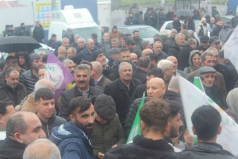 Sakık: Emir kipiyle barış olmaz