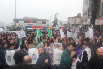 Sakık: Emir kipiyle barış olmaz