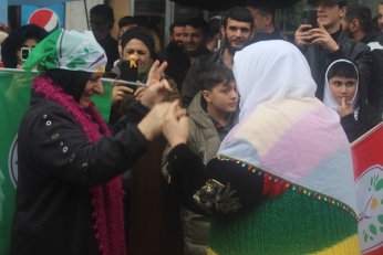 Sakık: Emir kipiyle barış olmaz