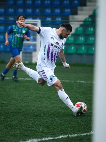 Sahada Yurtseven kulübede Emre Toraman etkisi 